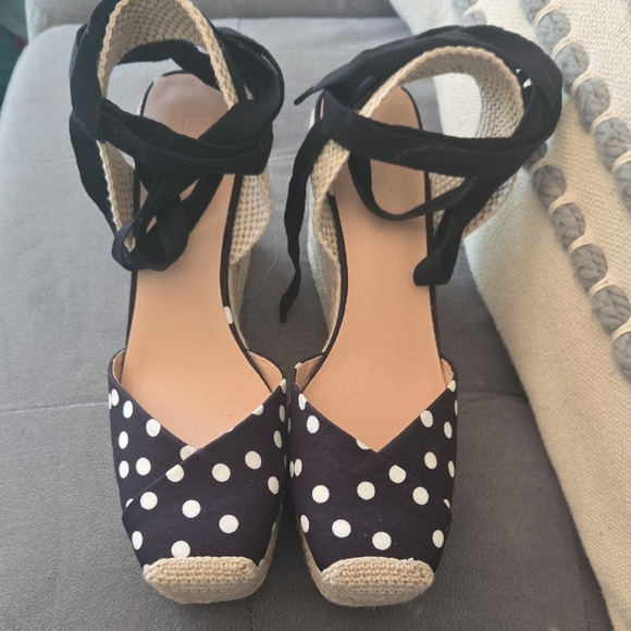LOFT Polka Dot Espadrille Wedge Sandals - Picture 1 of 5